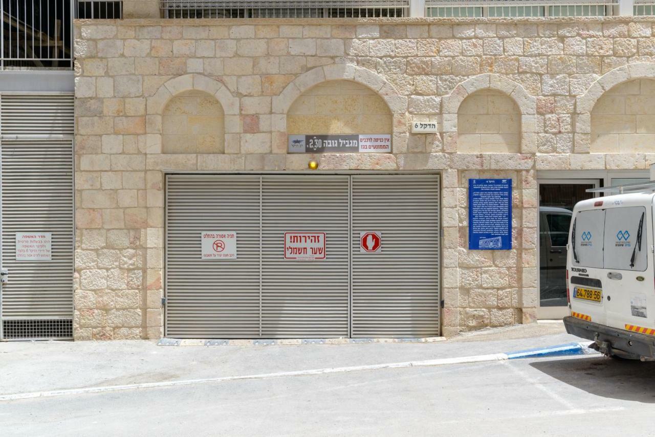 Design & Veranda Next To Mahane Yehuda Market By Feelhome Jerusalem Eksteriør billede